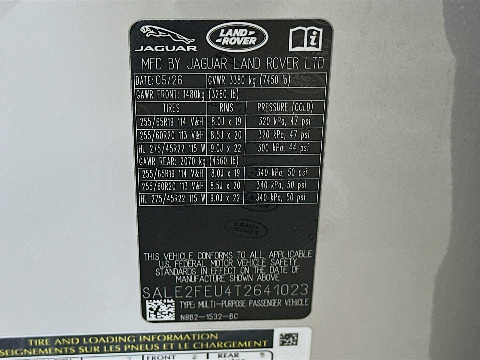 New 2026 Land Rover Defender 130 X-Dynamic SE AWD/4WD image 48