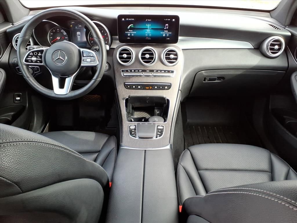 Used 2021 Mercedes-Benz GLC 300 4MATIC image 27