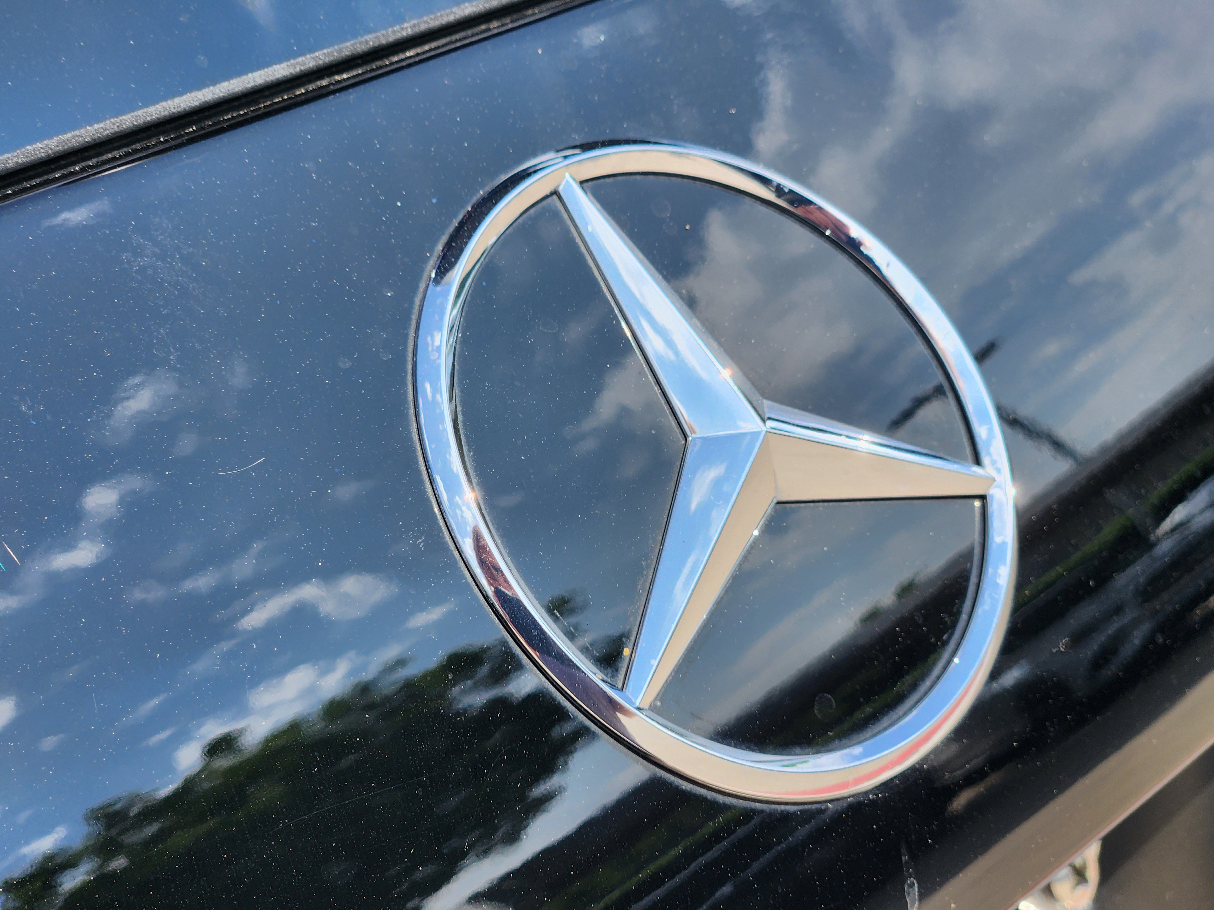 Used 2025 Mercedes-Benz GLB 250 image 28