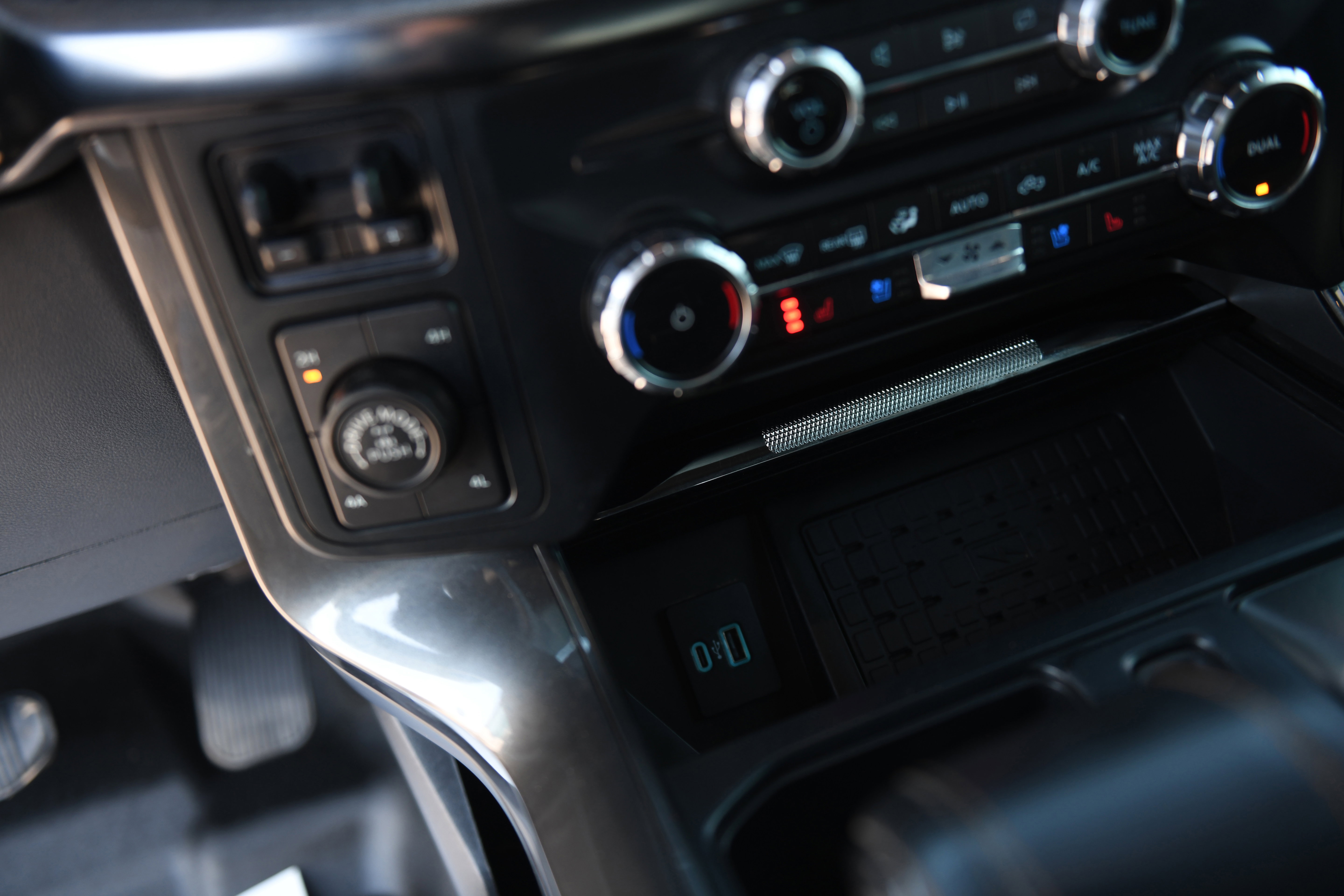 Used 2023 Ford F150 Tremor w/ Equipment Group 402A High image 26