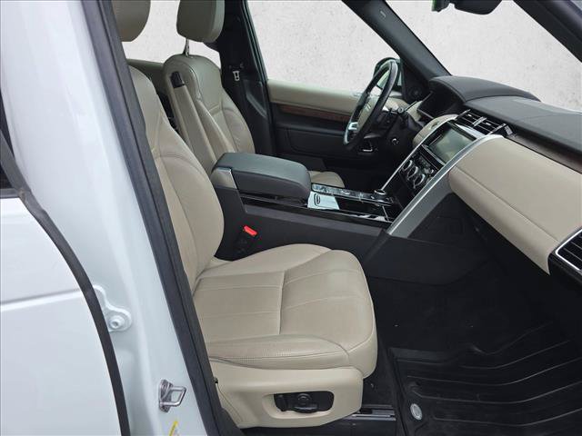 Used 2018 Land Rover Discovery HSE AWD/4WD image 10