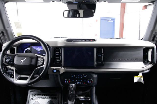 Used 2022 Ford Bronco Wildtrak image 15