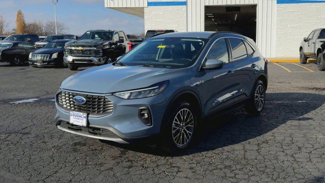 Used 2024 Ford Escape SE image 4