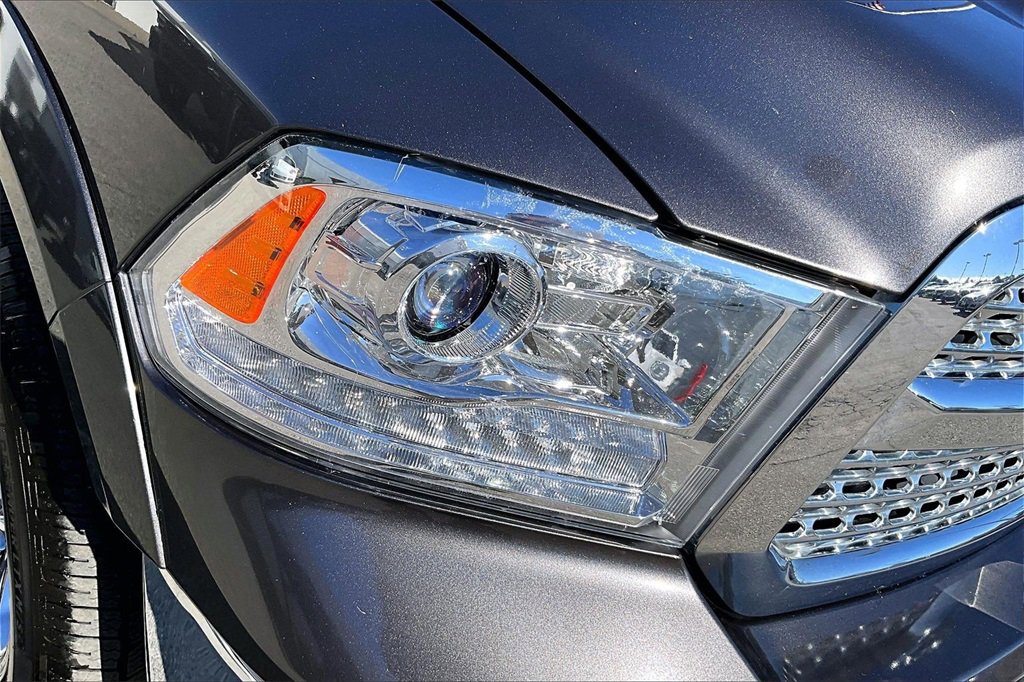 Used 2015 RAM 1500 Laramie w/ Convenience Group image 33