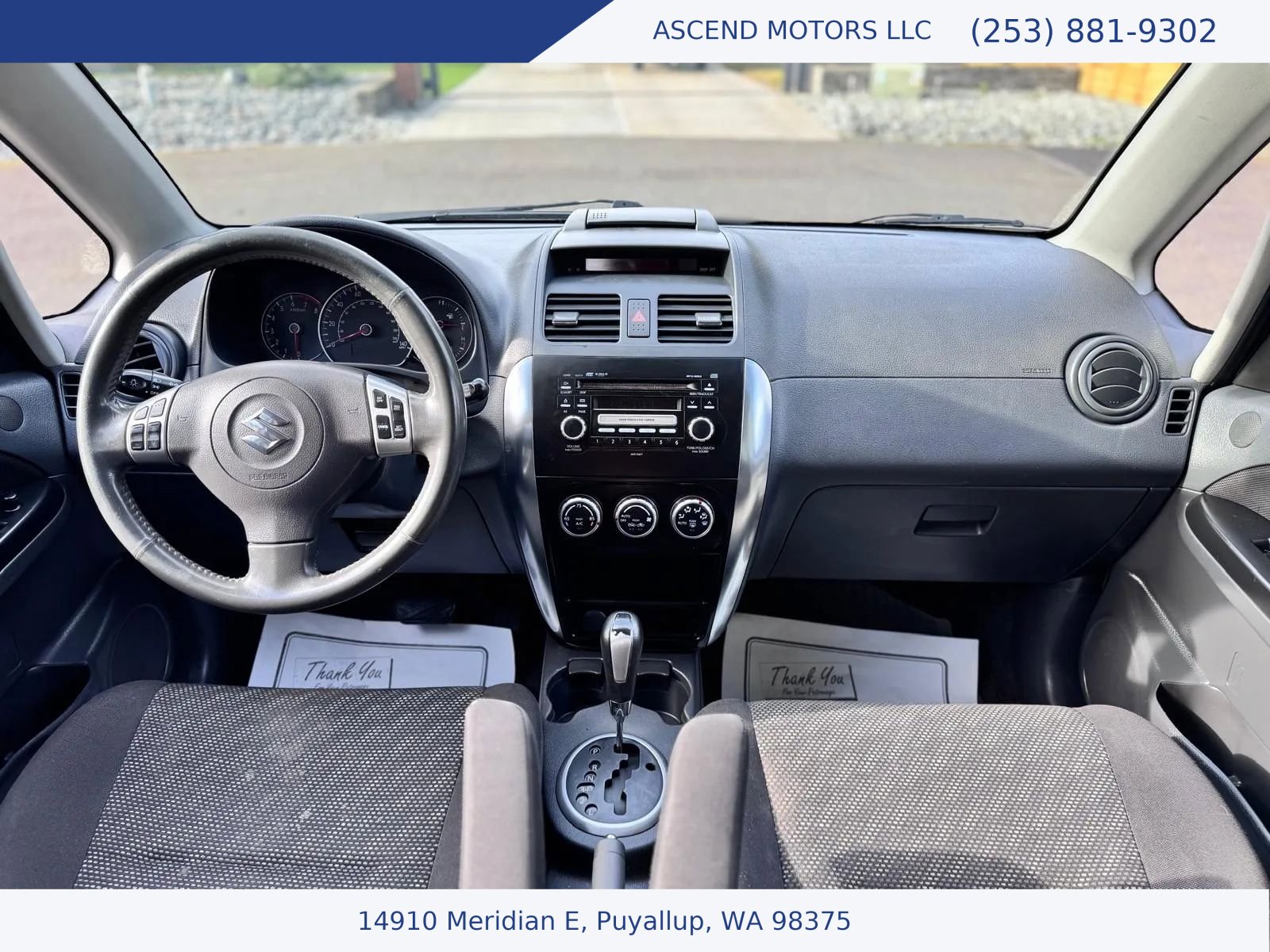 Used 2009 Suzuki SX4 AWD Hatchback w/ Touring Pkg image 12