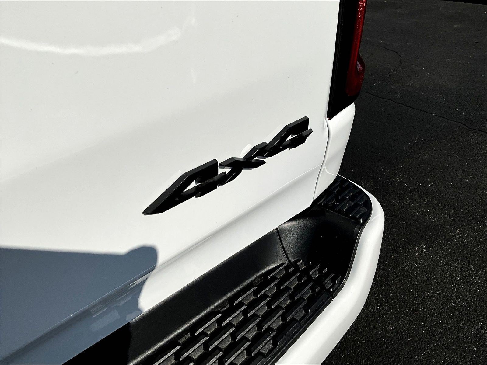 New 2027 RAM 1500 Express AWD/4WD image 14