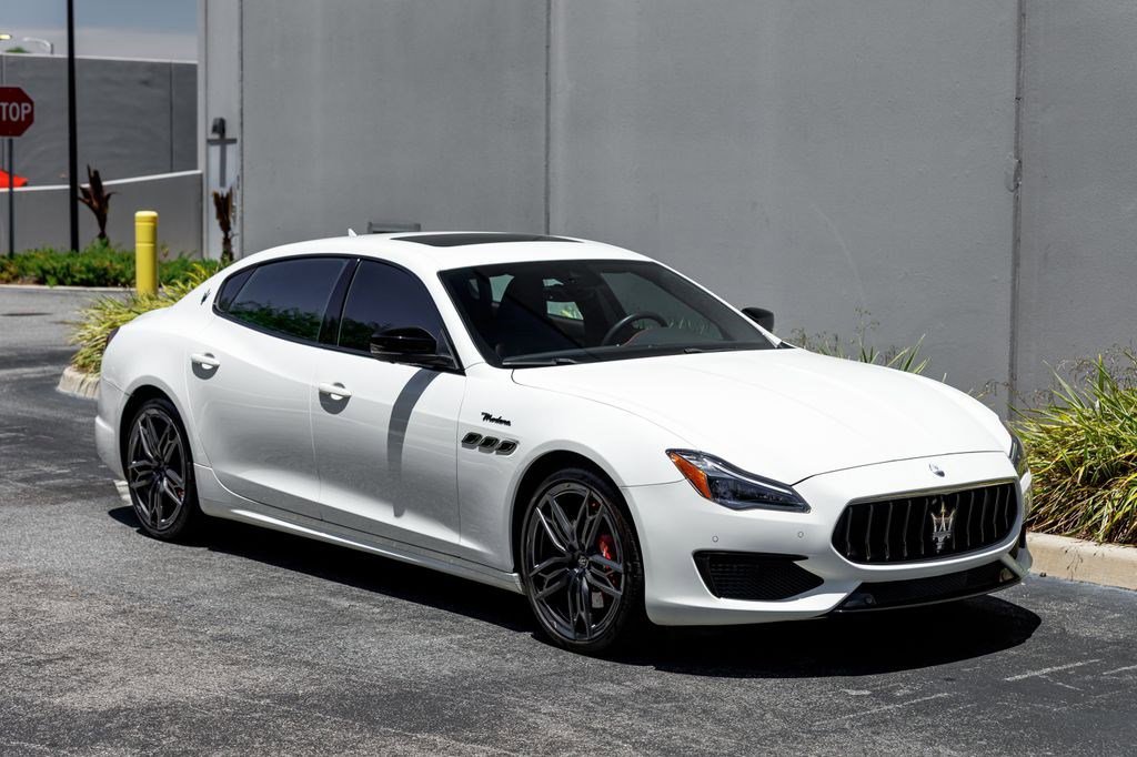 Used 2022 Maserati Quattroporte Modena RWD image 7
