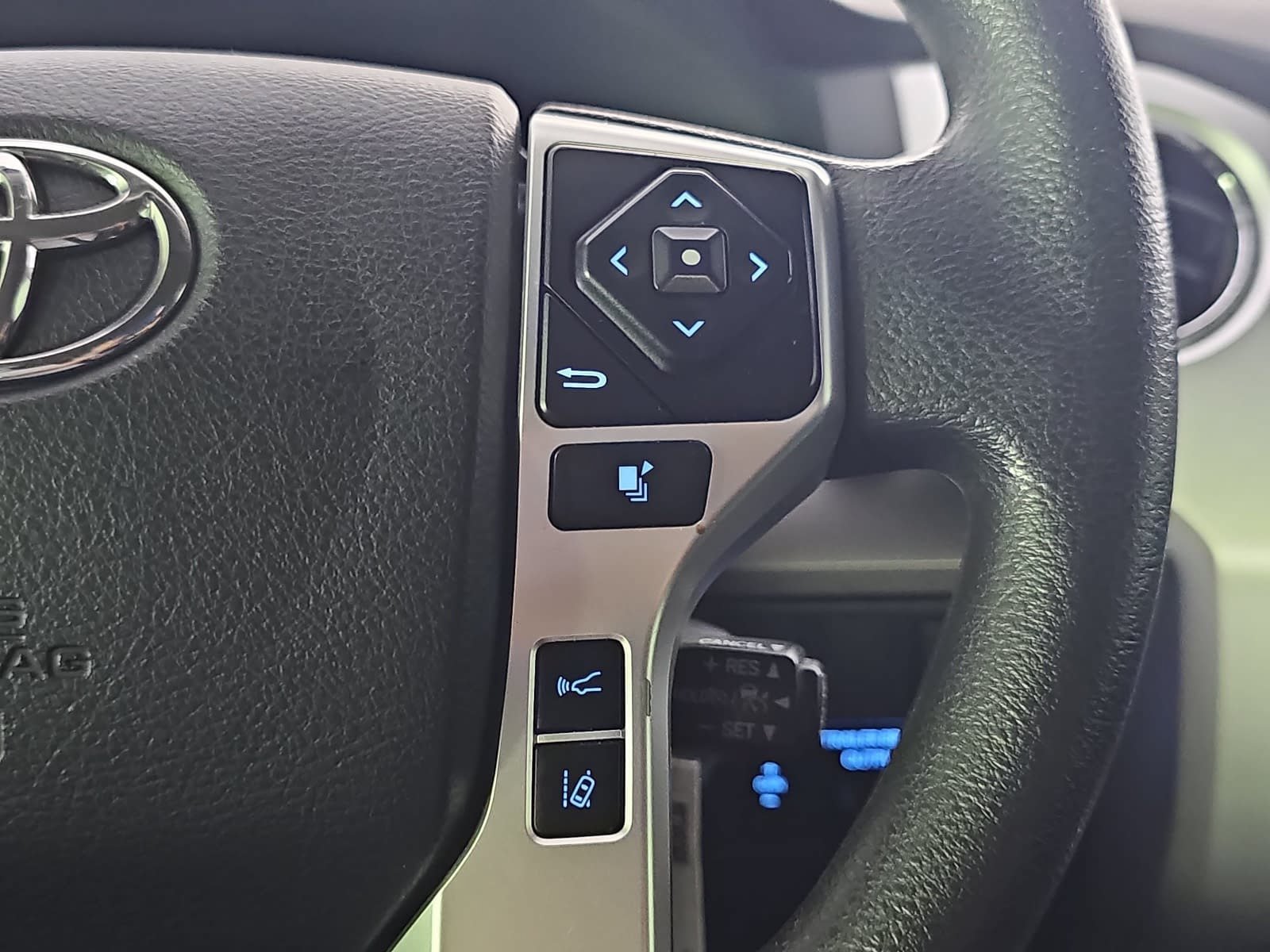 Used 2021 Toyota Tundra SR5 RWD image 17