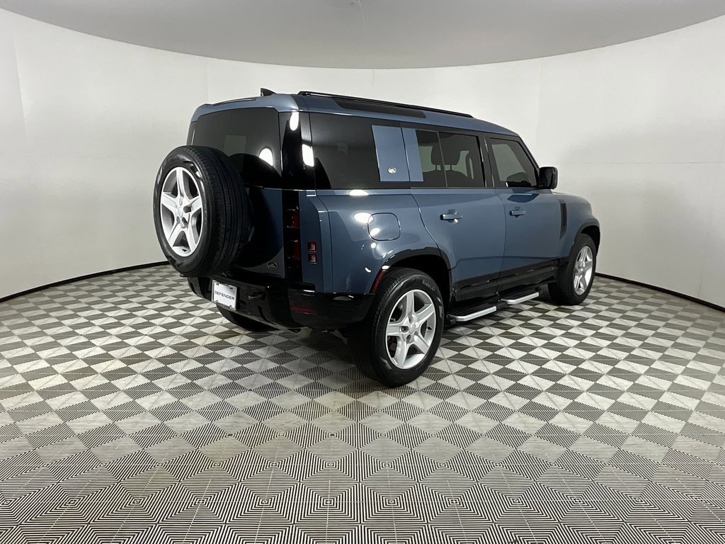 Certified 2022 Land Rover Defender 110 X-Dynamic SE image 4