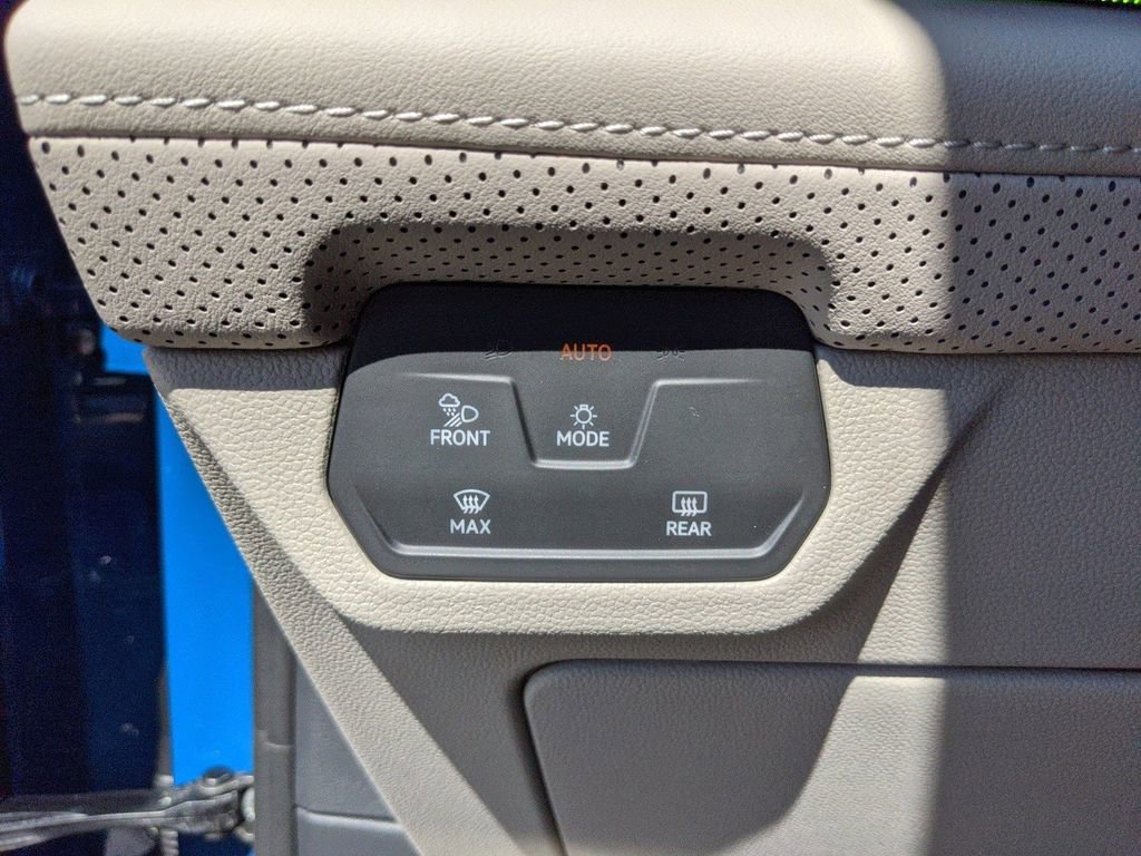 New 2025 Volkswagen Atlas SEL Premium R-Line image 37