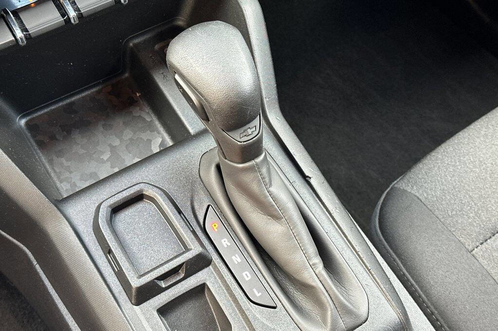 Used 2024 Chevrolet Colorado W/T image 20