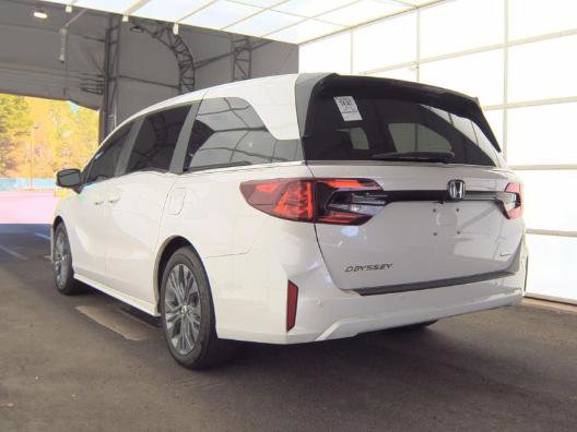 Used 2025 Honda Odyssey Touring image 5