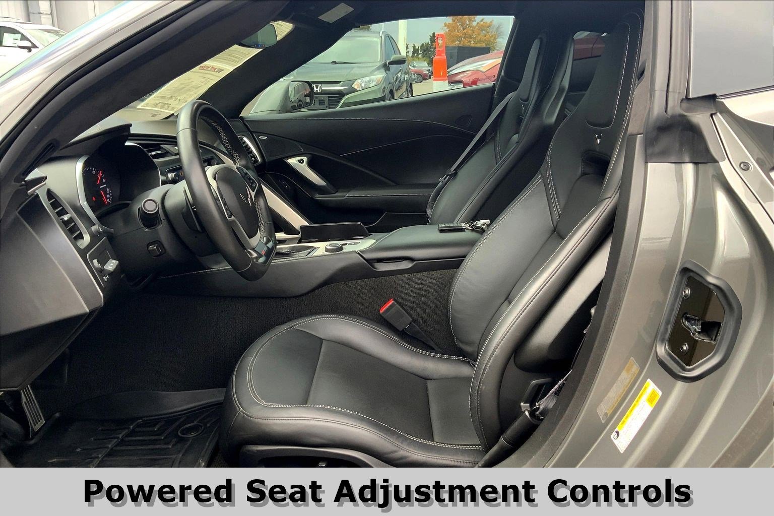 Used 2016 Chevrolet Corvette Z06 w/ 3LZ Preferred Equipment Group image 26