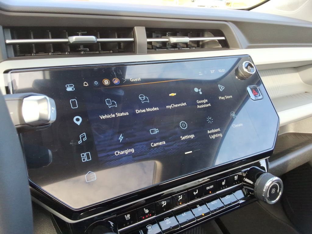 New 2027 Chevrolet Bolt RS w/ Technology Package image 28