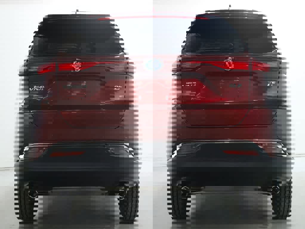 Certified 2023 Toyota Venza XLE image 42