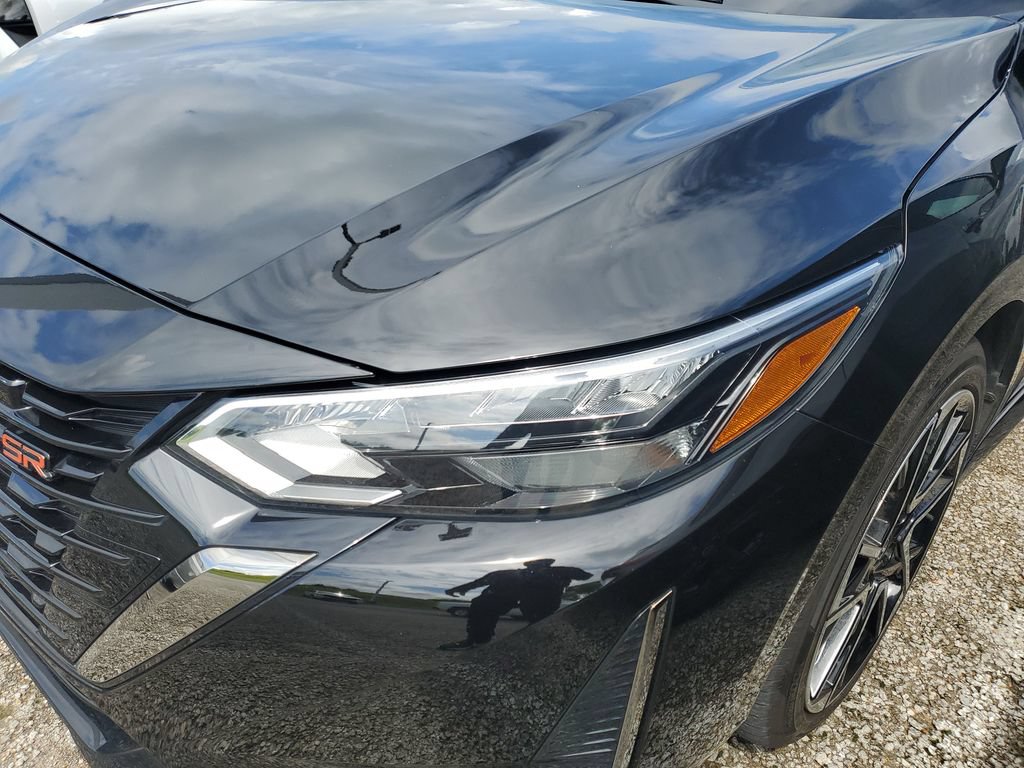 Certified 2025 Nissan Sentra SR w/ SR Premium Package FWD image 6