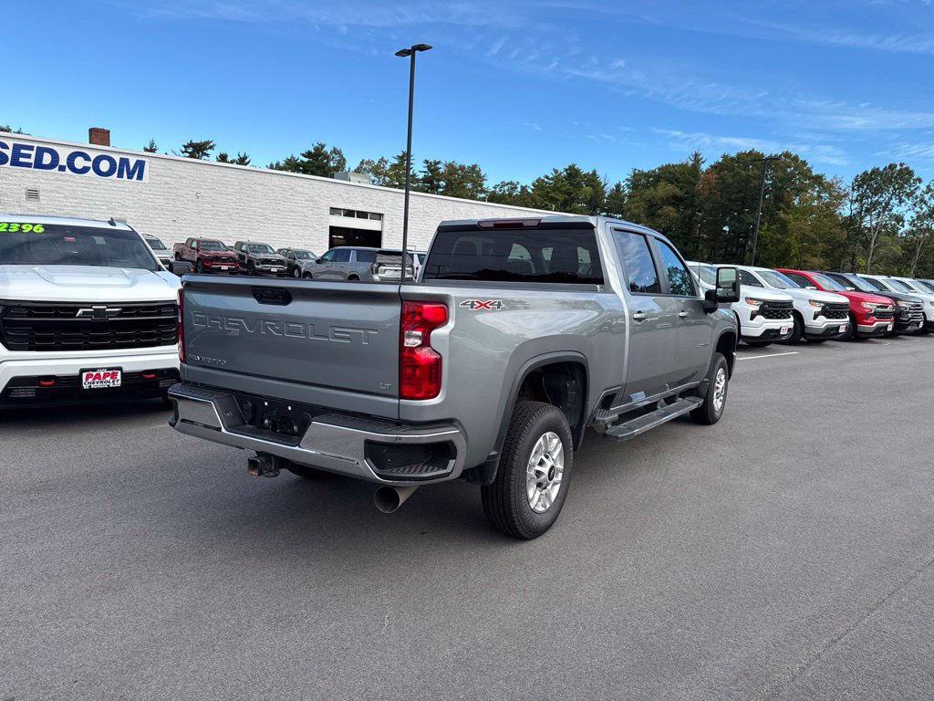Used 2025 Chevrolet Silverado 2500 LT w/ Convenience Package AWD/4WD image 5