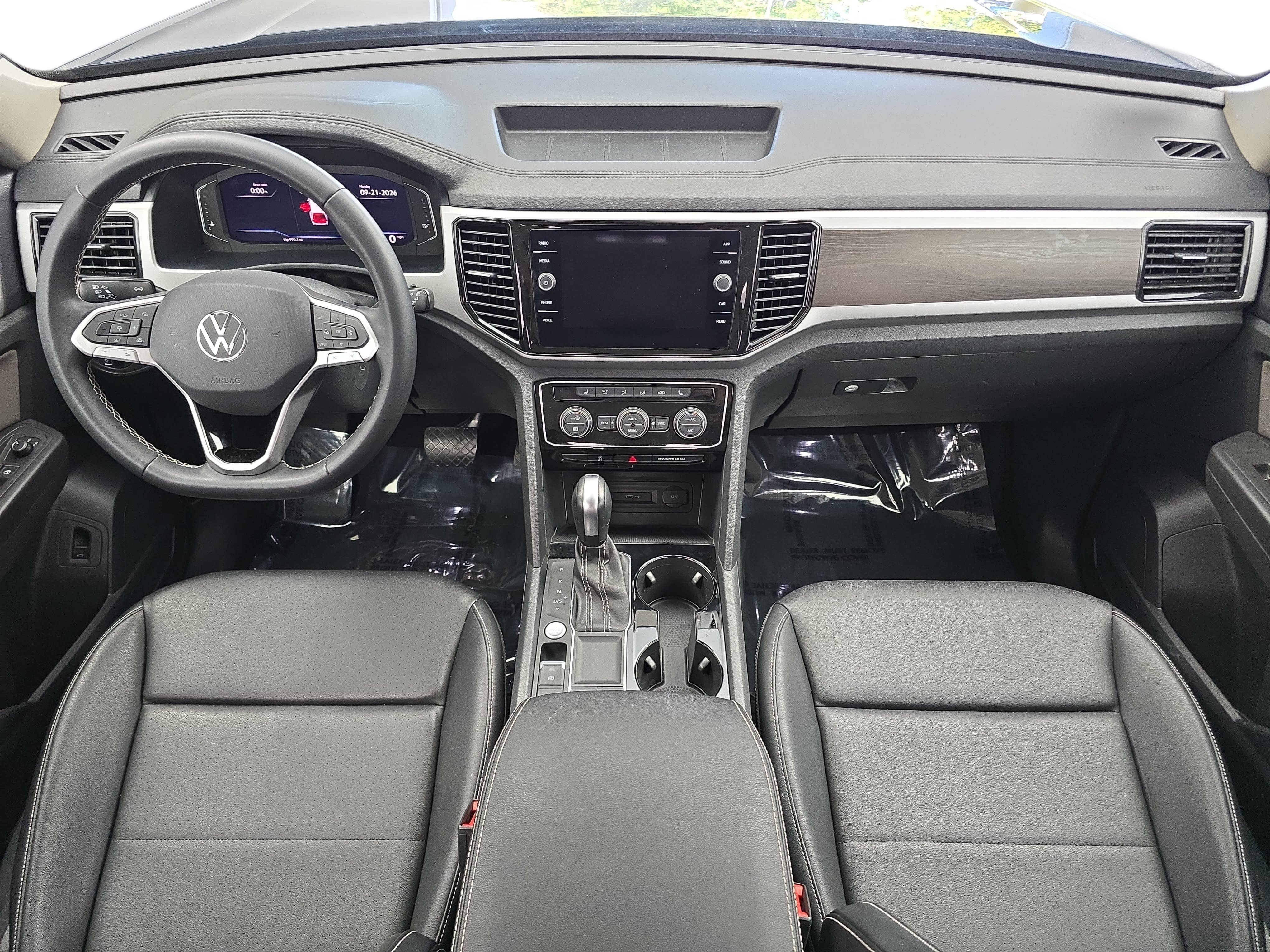 Certified 2023 Volkswagen Atlas SE FWD image 9
