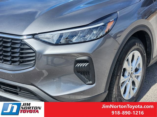 Used 2024 Ford Escape Active image 10