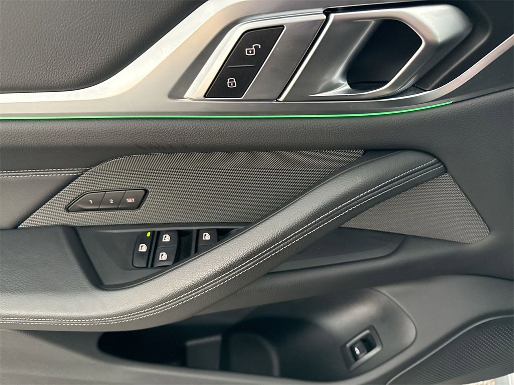 Used 2023 BMW i4 eDrive35 w/ Premium Package image 15