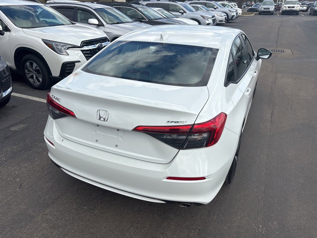 Used 2022 Honda Civic Sport image 3