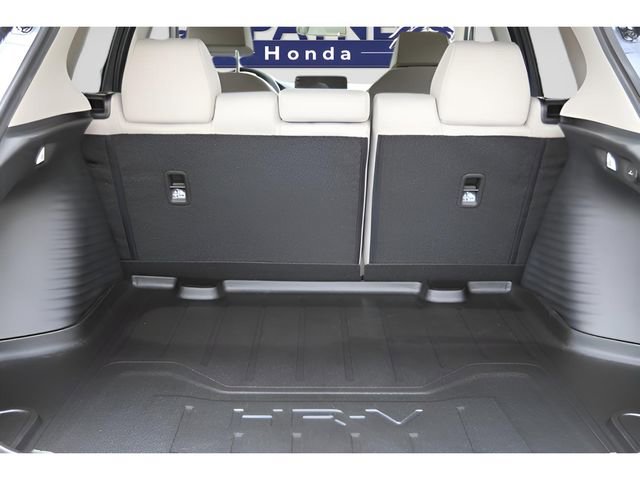 Certified 2026 Honda HR-V LX image 12
