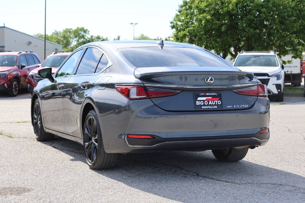 Used 2023 Lexus ES 250 w/ Premium Package AWD/4WD image 11