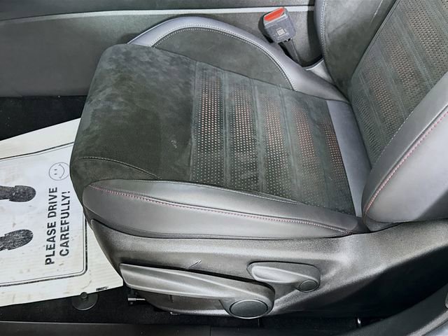 Used 2024 Dodge Hornet GT image 18