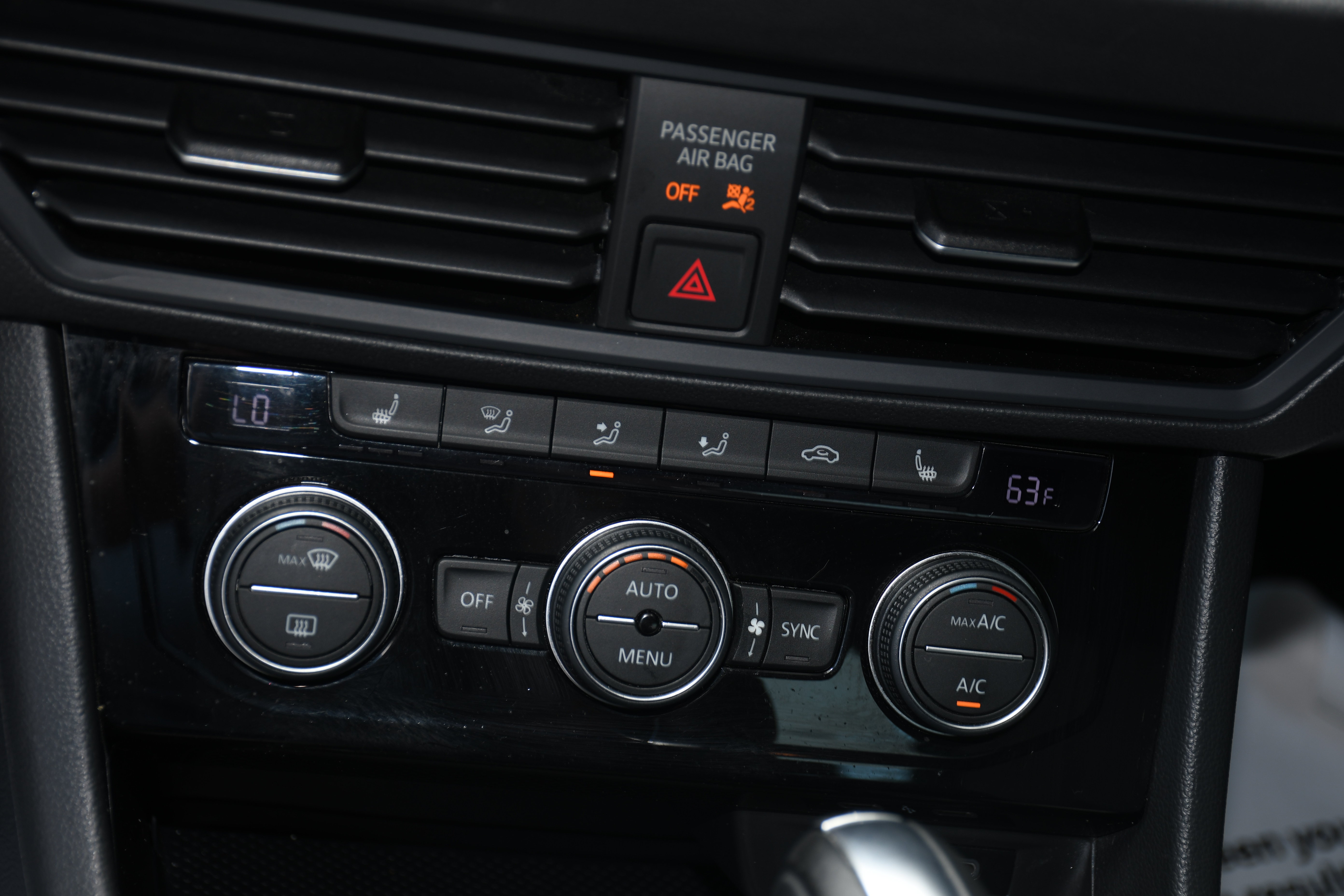 Used 2021 Volkswagen Jetta R-Line FWD image 15