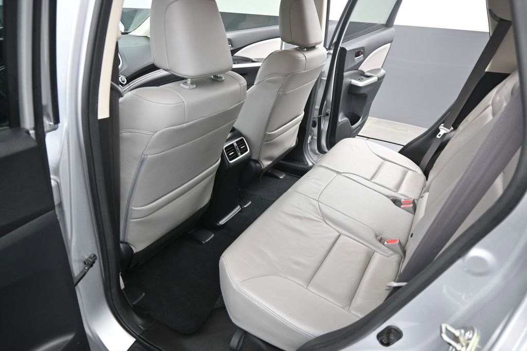 Used 2016 Honda CR-V Touring image 16