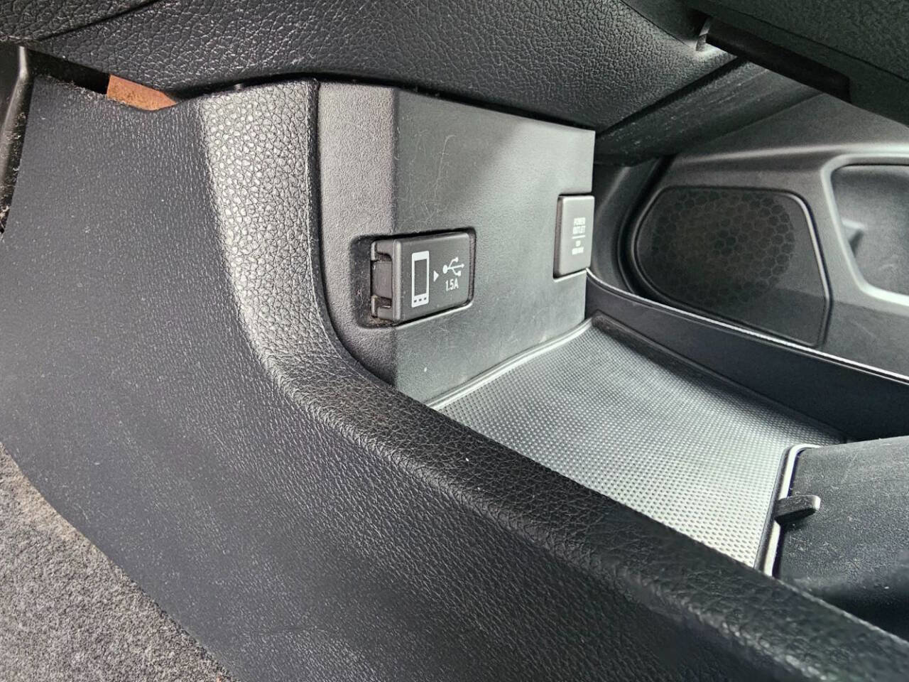 Used 2017 Honda Civic EX-T image 30