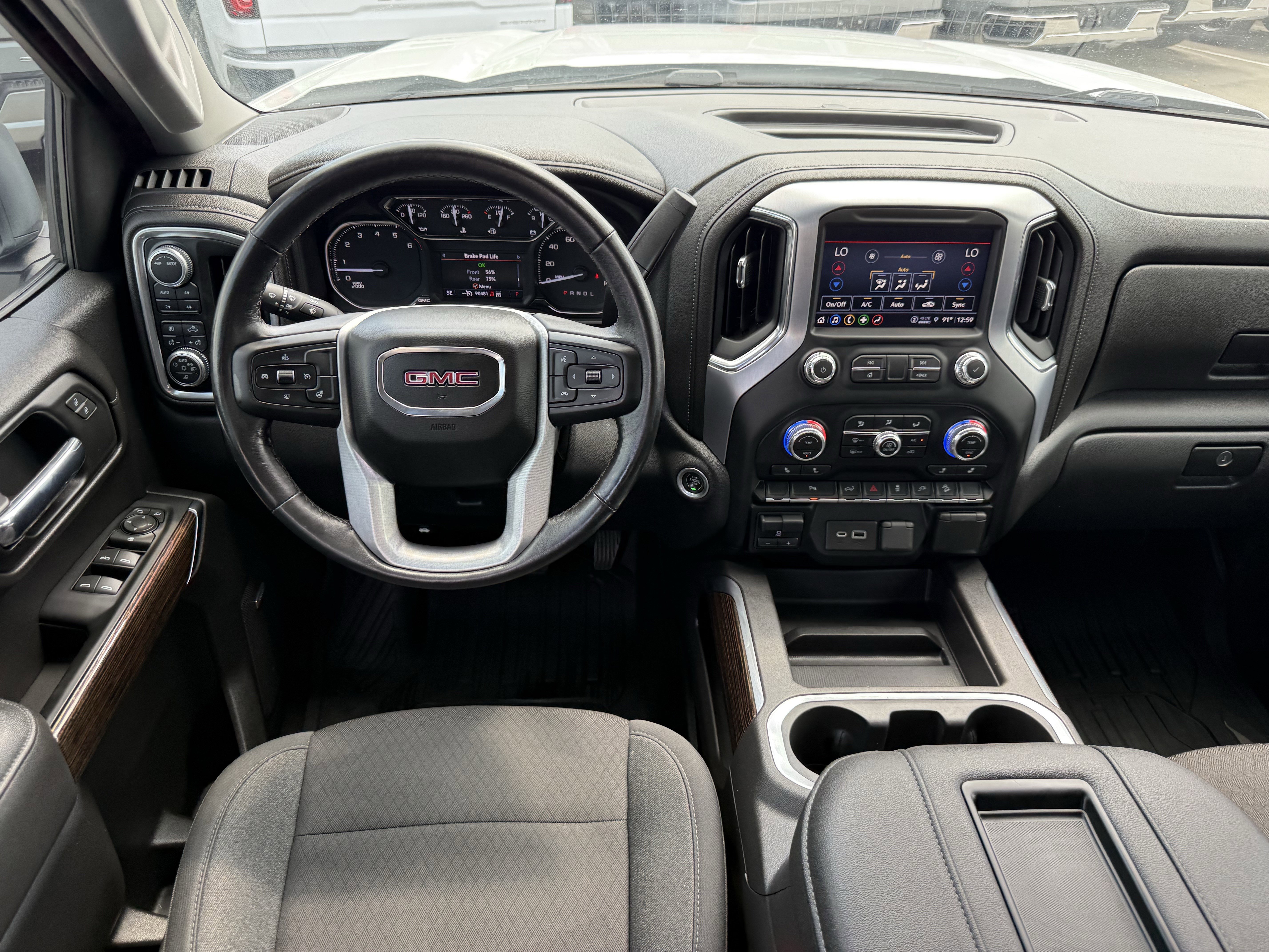 Used 2022 GMC Sierra 1500 Elevation w/ Preferred Package AWD/4WD image 13