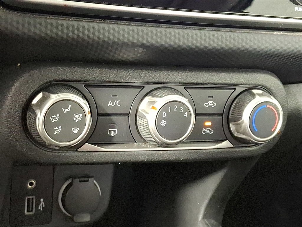 Used 2022 Nissan Kicks S image 21