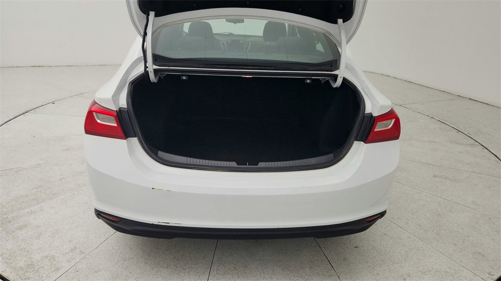 Used 2019 Chevrolet Malibu LS image 34