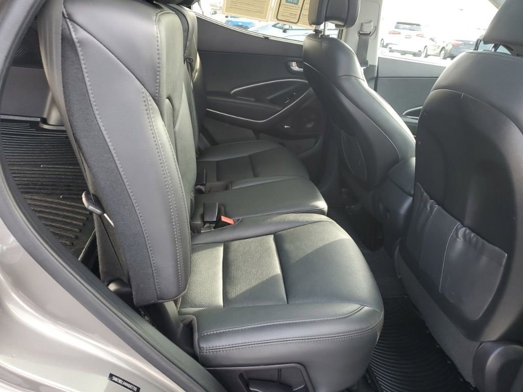 Used 2017 Hyundai Santa Fe Sport image 30