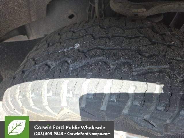 Used 2015 Ford F150 XL w/ Equipment Group 101A Mid AWD/4WD image 4