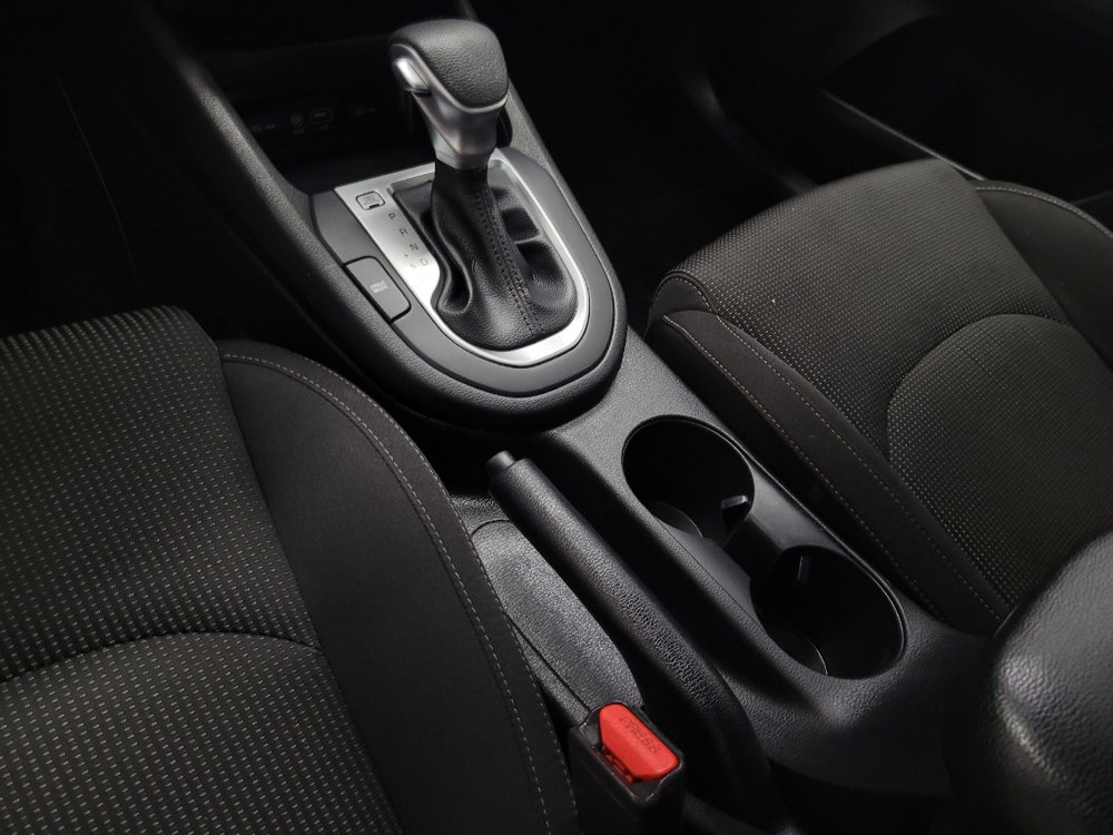 Used 2021 Kia Forte LXS FWD image 26
