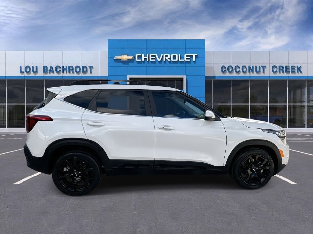 Used 2024 Kia Seltos X-Line AWD/4WD image 9