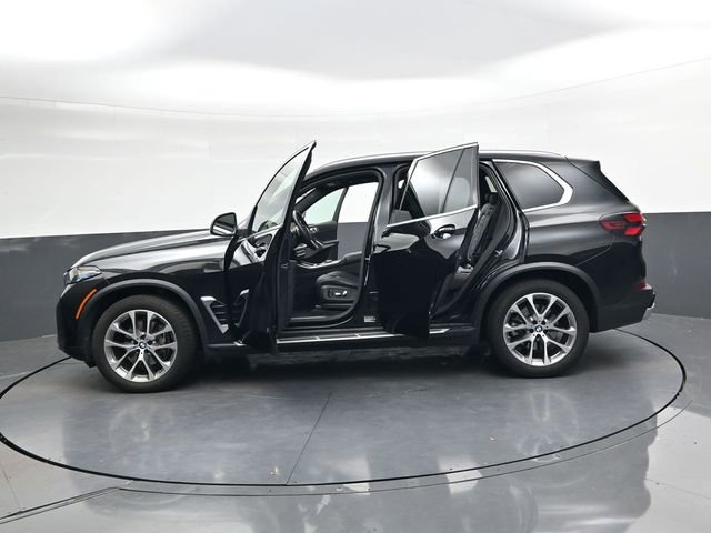 Used 2025 BMW X5 xDrive40i image 39
