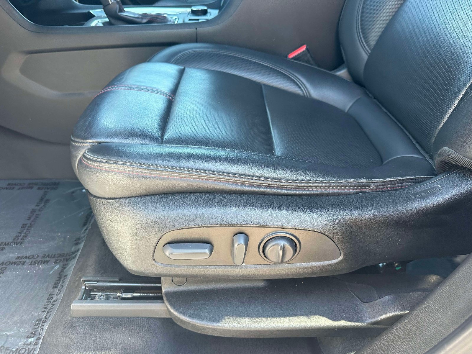 Used 2023 Chevrolet Traverse RS AWD/4WD image 22