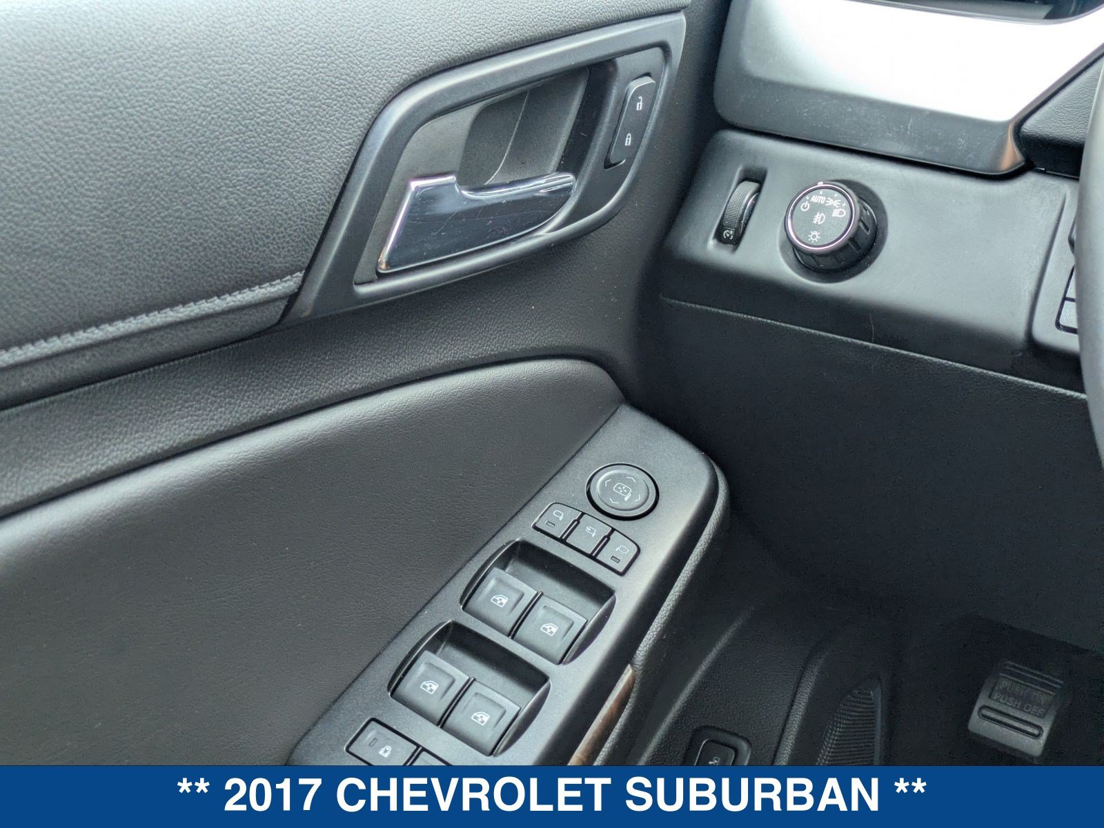 Used 2017 Chevrolet Suburban LT w/ LT Signature Package RWD image 26