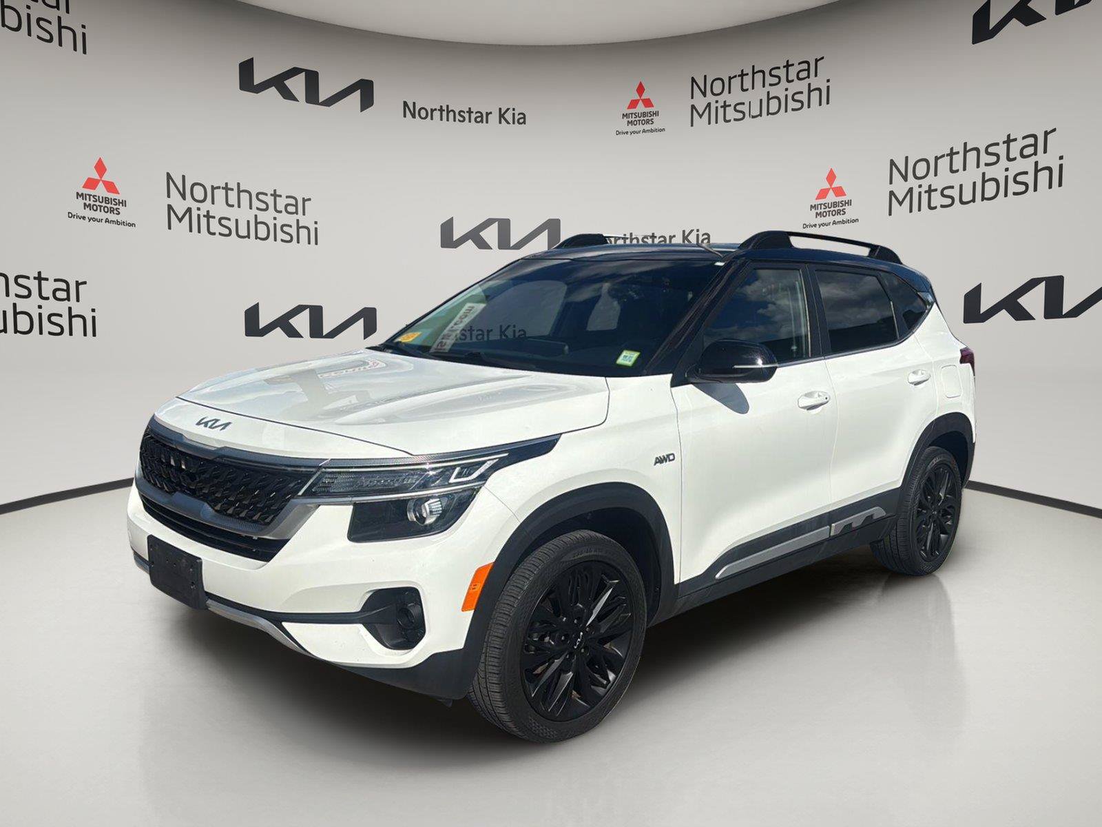 Used 2022 Kia Seltos Nightfall Edition AWD/4WD image 1