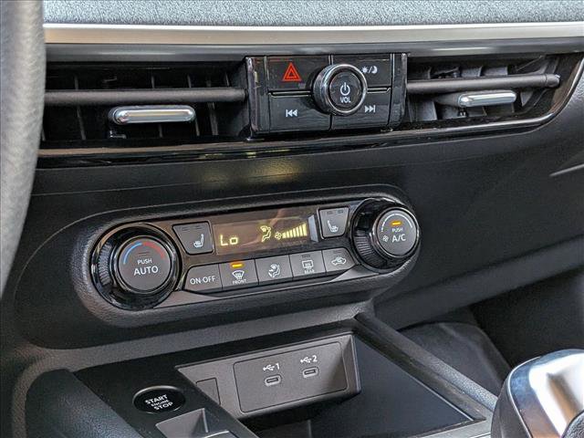 Used 2026 Nissan Kicks SV w/ SV Premium Package image 15