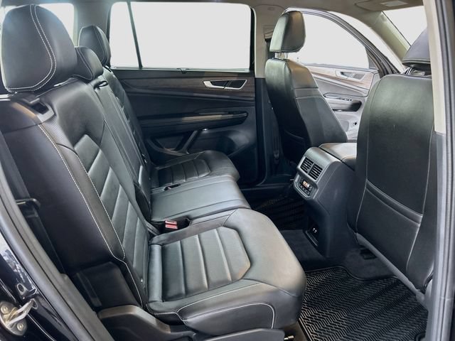 Used 2024 Volkswagen Atlas SEL AWD/4WD image 23