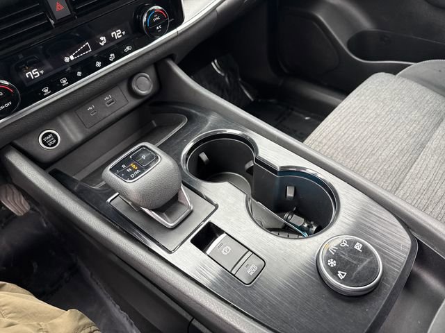 Used 2021 Nissan Rogue SV image 29