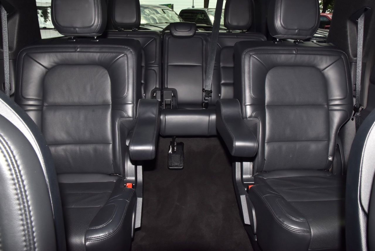 Certified 2024 Lincoln Navigator Reserve AWD/4WD image 21