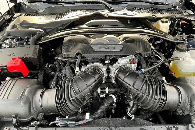 Certified 2025 Ford Mustang Dark Horse image 30