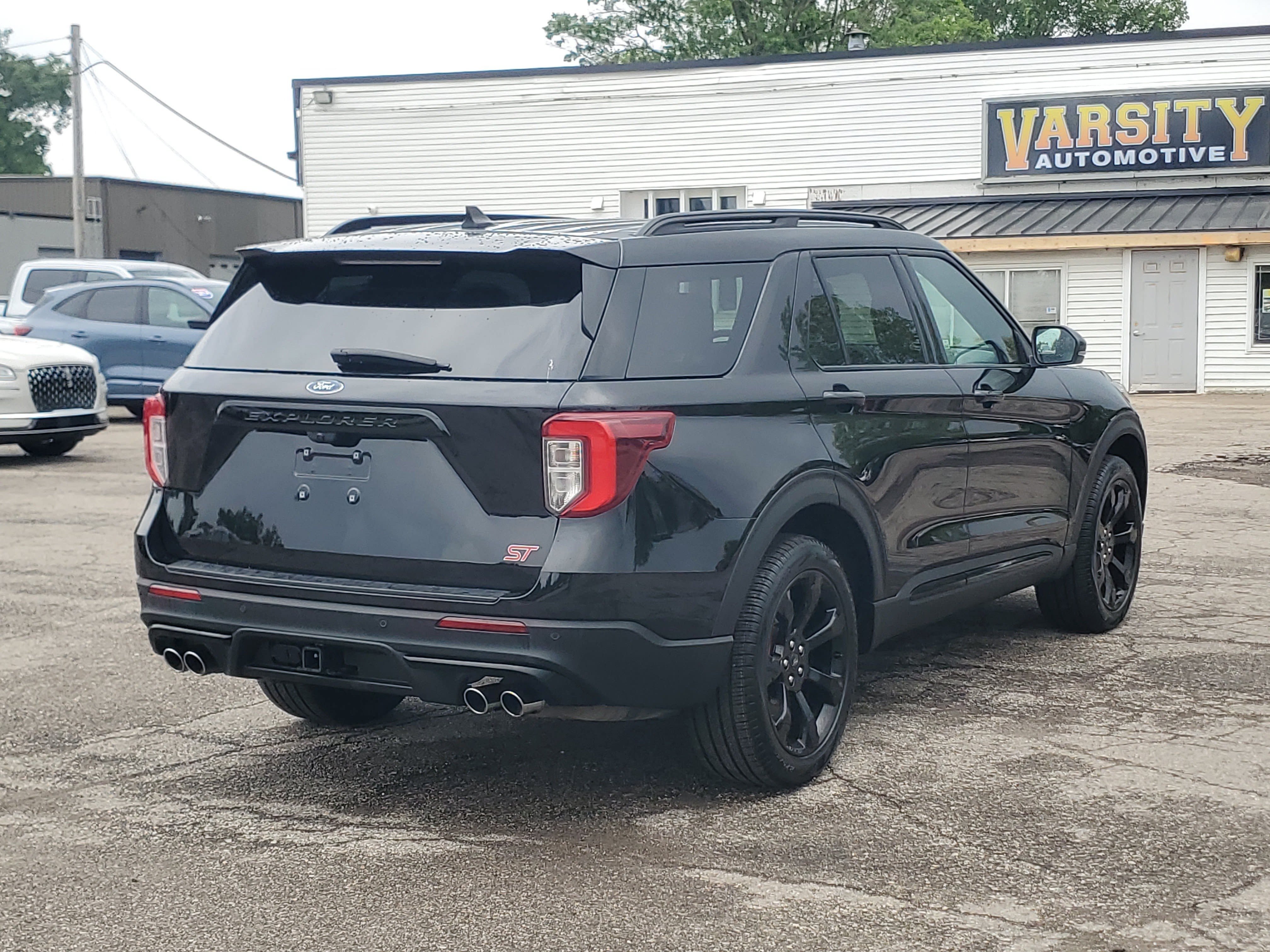 Used 2023 Ford Explorer ST w/ Equipment Group 401A AWD/4WD image 6