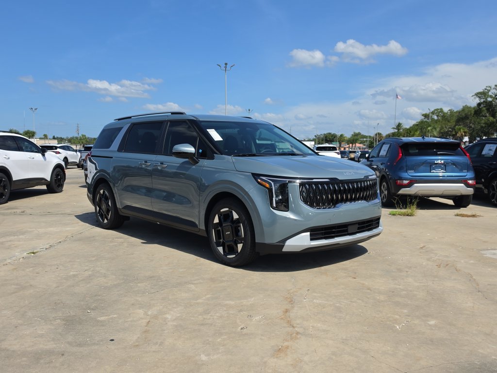 New 2027 Kia Carnival EX FWD image 2