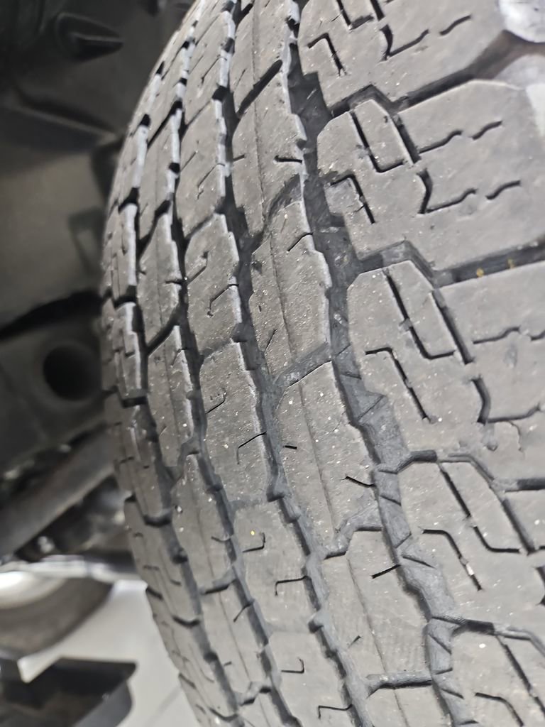 Used 2019 Jeep Wrangler Sport S image 28